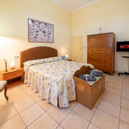 Nel Cuore Della Cittadina Termale Maison M&V Apartamento Montecatini Terme Exterior foto